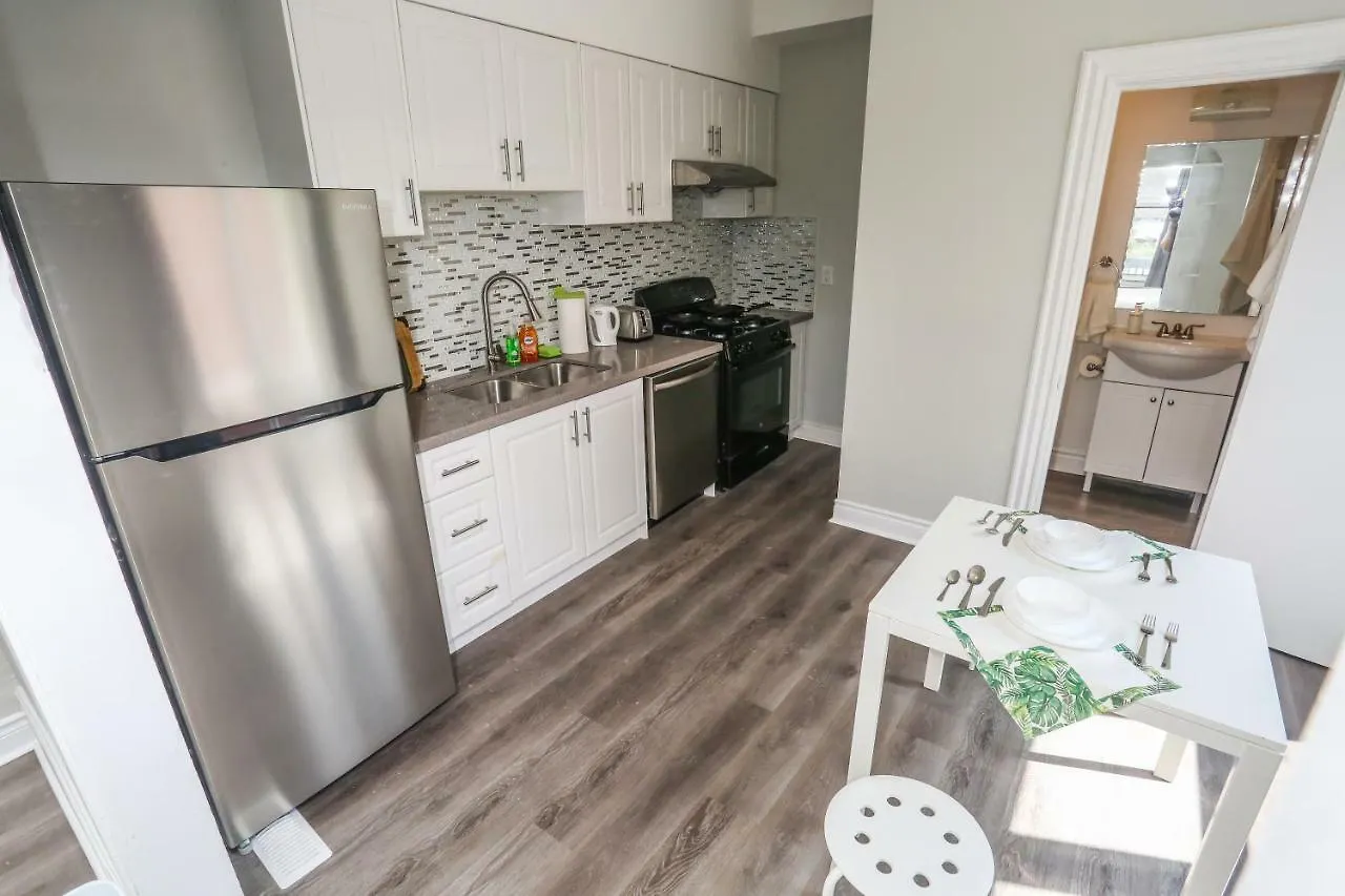 Cozy Apartments In Kitchener Καναδάς