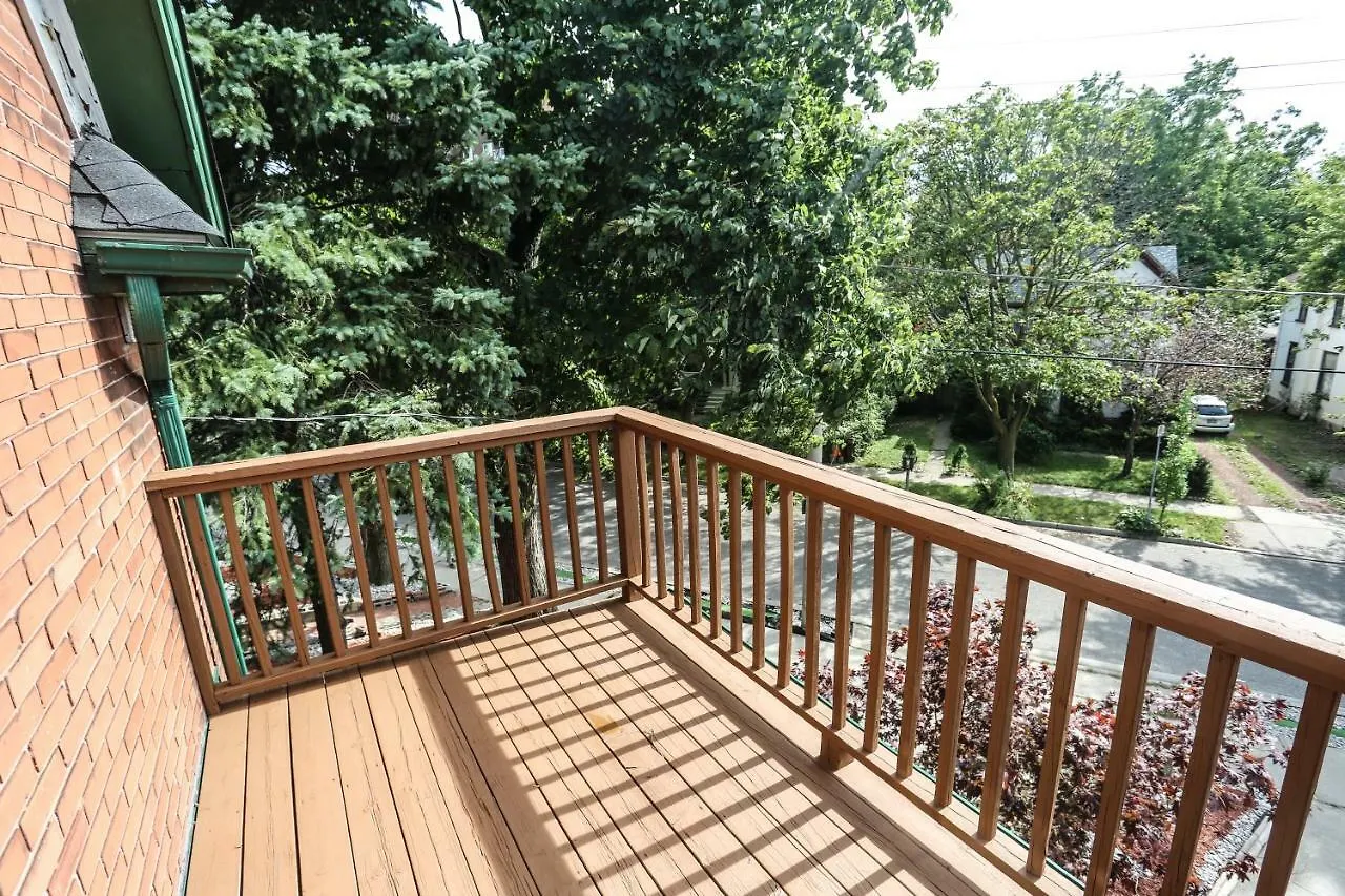 Cozy Apartments In Kitchener
