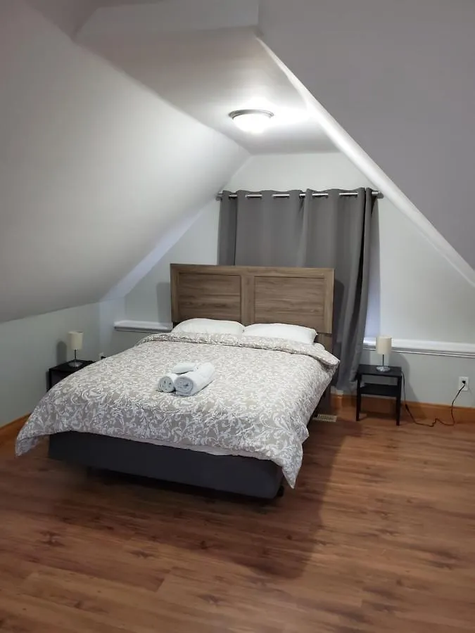 Cozy Apartments In Kitchener 0*,