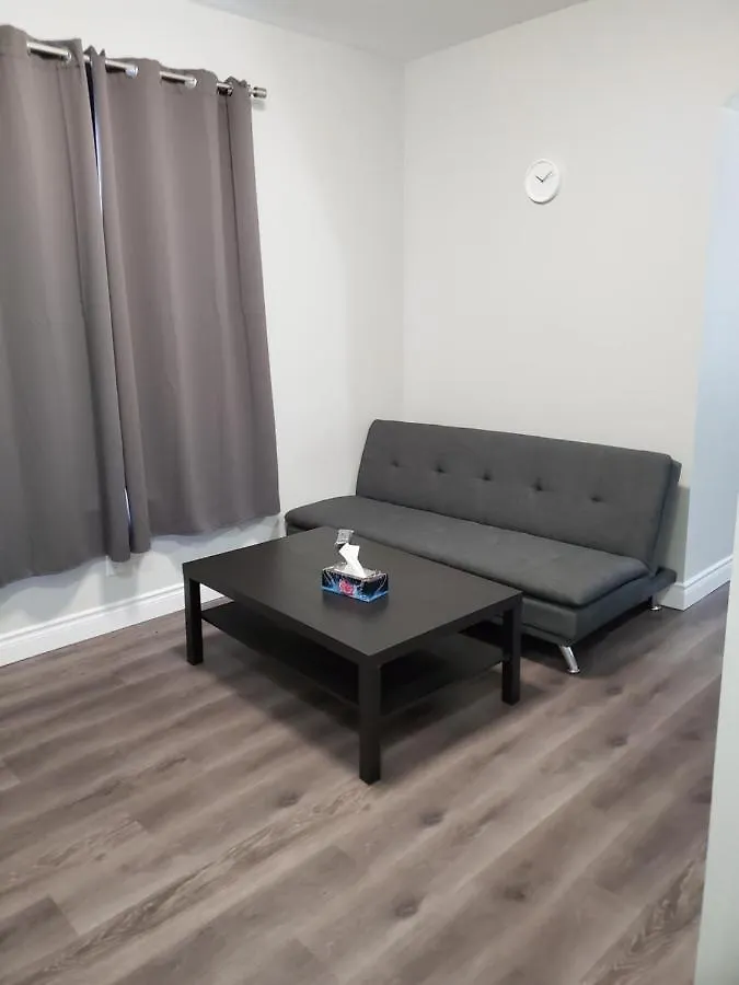 Cozy Apartments In Kitchener