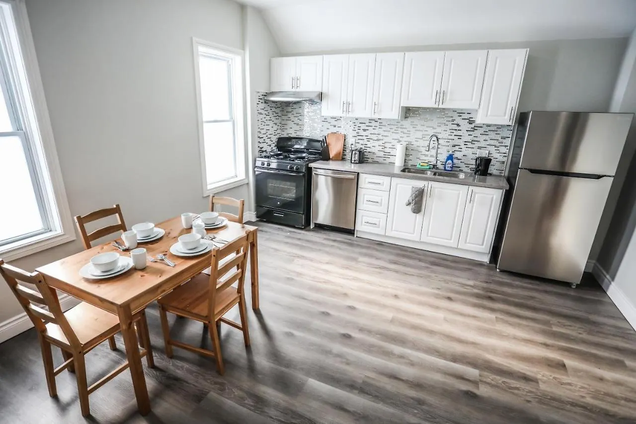 Cozy Apartments In Kitchener Canada